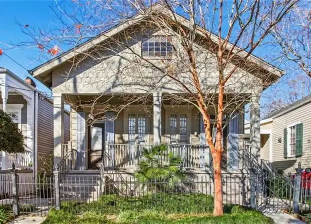 Property at 634 Eleonore St, New Orleans, LA, 70115, 4 beds, 2 baths, [object Object]