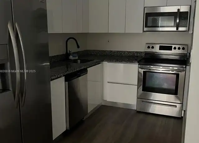 Property at 17150 NE 23rd Ave Unit 3, North Miami Beach, FL, 33160, 2 beds, 1 bath, [object Object]