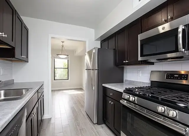 Photo of 32 N Reading Rd, Edison, NJ 08817
