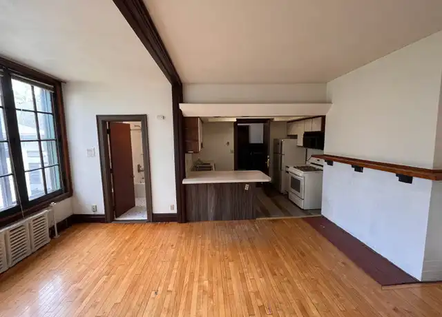 Property at 612 Howard Pl Unit D, Madison, WI, 53703, 2 beds, 1 bath, [object Object]