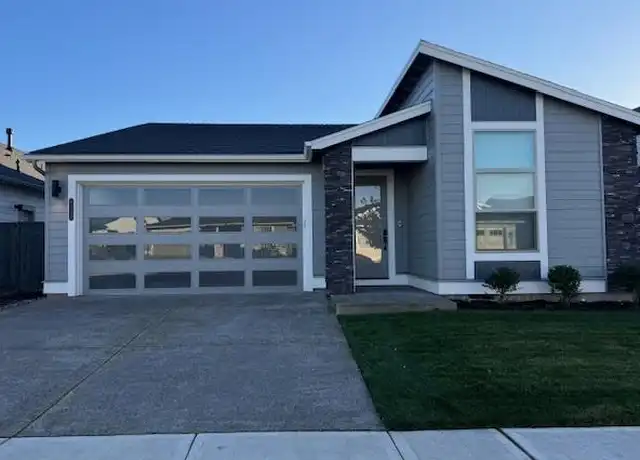 Property at 8122 SE Atwood St, Hillsboro, OR, 97123, 3 beds, 2 baths, [object Object]