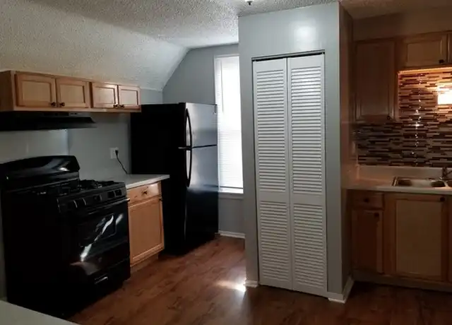Property at 336 16th Ave NE Unit 1, Minneapolis, MN, 55413, 2 beds, 1 bath, [object Object]