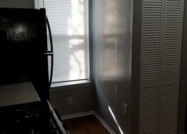Property at 336 16th Ave NE Unit 1, Minneapolis, MN, 55413, 2 beds, 1 bath, [object Object]