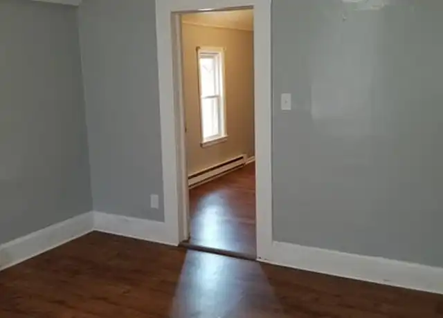 Property at 336 16th Ave NE Unit 1, Minneapolis, MN, 55413, 2 beds, 1 bath, [object Object]