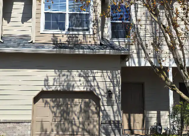 Property at 18555 SW Takena Ct, Beaverton, OR, 97003, 3 beds, 2.5 baths, [object Object]
