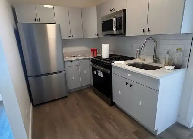 Property at 180 Ashburton Ave, Yonkers, NY, 10701, 3 beds, 1 bath, [object Object]