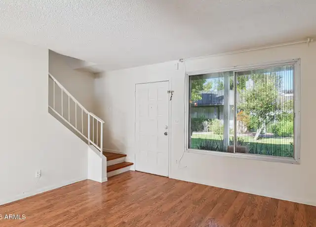 Property at 1333 N 44th St, Phoenix, AZ, 85008, 2 beds, 1.5 baths, [object Object]