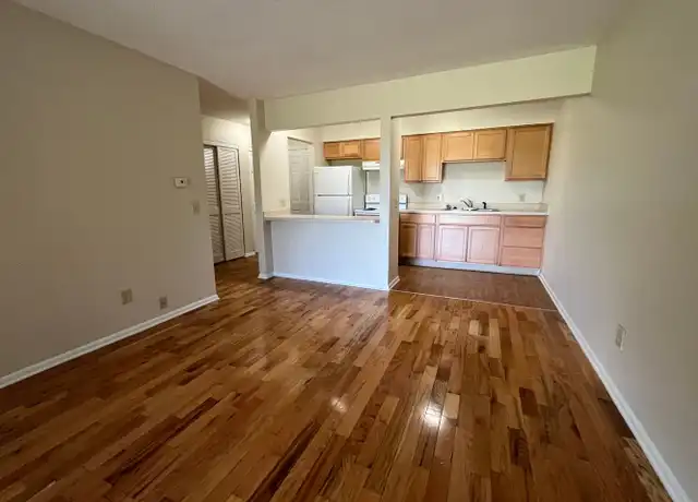 Property at 4086 Karl Rd Unit 1541-C2, Columbus, OH, 43224, 2 beds, 1 bath, [object Object]