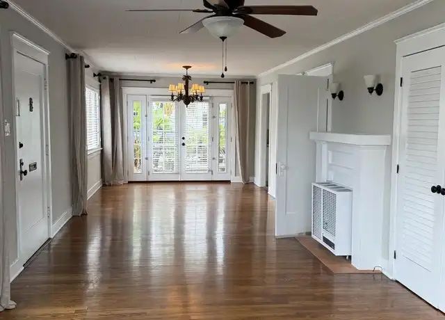 Property at 224 19th St, Hermosa Beach, CA, 90254, 2 beds, 1 bath, [object Object]