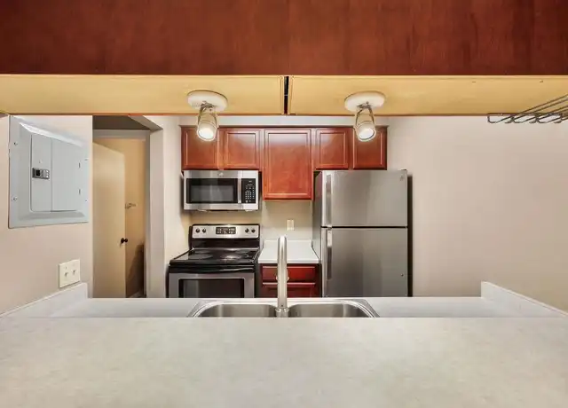 Property at 2424 Independence Ln, Madison, WI, 53704, 1 bed, 1 bath, [object Object]