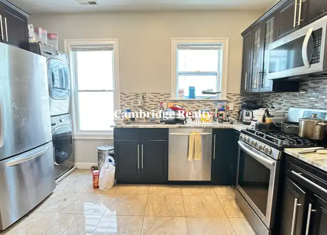 Property at 83 Newbury St Unit 3T, Somerville, MA, 02144, 4 beds, 2 baths, [object Object]