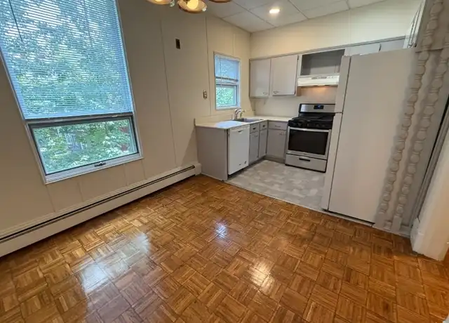 Property at 18 Rockview Ave Unit 4, North Plainfield, NJ, 07060, 1 bed, 1 bath, [object Object]