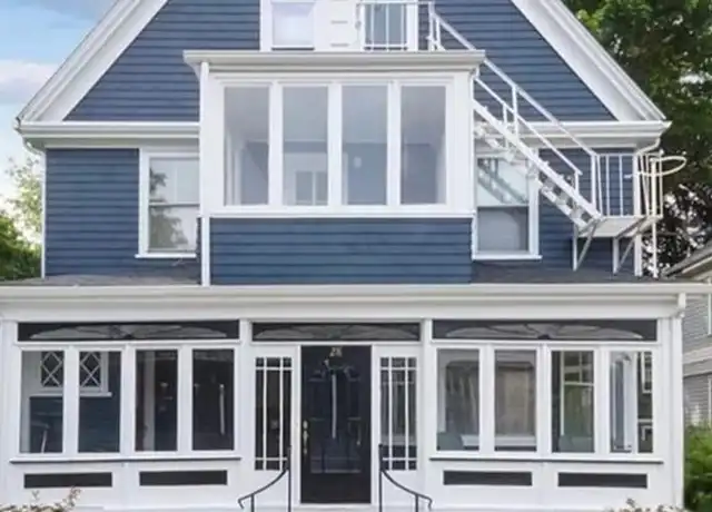 Property at 28 Calvert St Unit 1, Newport, RI, 02840, 2 beds, 1 bath, [object Object]