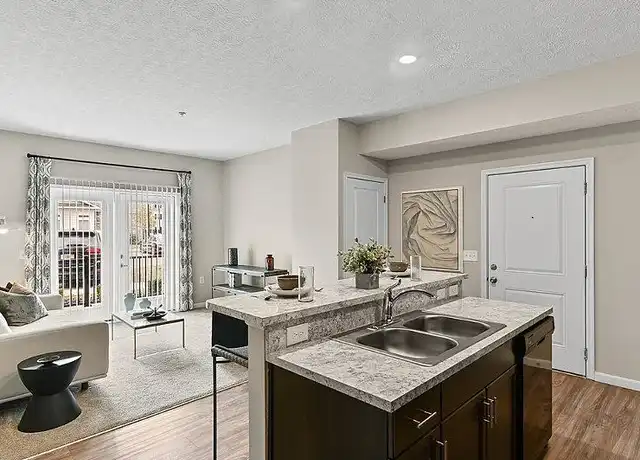 Property at The Monarch on East Broad - 7220 E Broad St, Columbus, OH, 43213, 1-2 bed, 1-2 bath, [object Object]