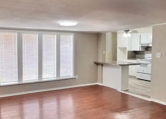 Property at 2500 Taylor St Unit 2500 Taylor B, Wichita Falls, TX, 76309, 2 beds, 1.5 baths, [object Object]
