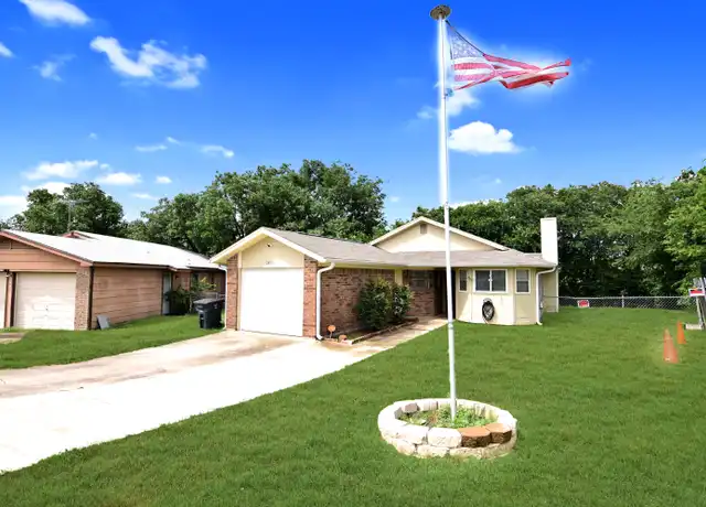 Property at 2401 Hidden Valley Dr, Killeen, TX, 76543, 3 beds, 2 baths, [object Object]
