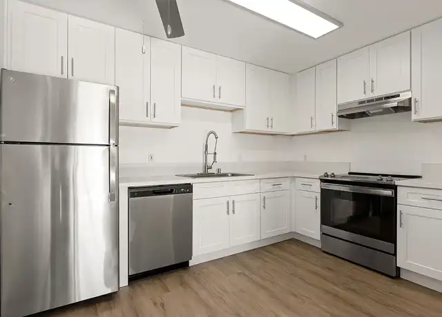 Property at The Hills at Fashion Valley - 2125 Westinghouse St, San Diego, CA, 92111, 1 bed, 1 bath, [object Object]
