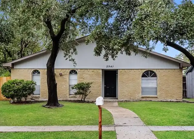Property at 2941 Rolling Hills Dr, Carrollton, TX, 75007, 3 beds, 2 baths, [object Object]