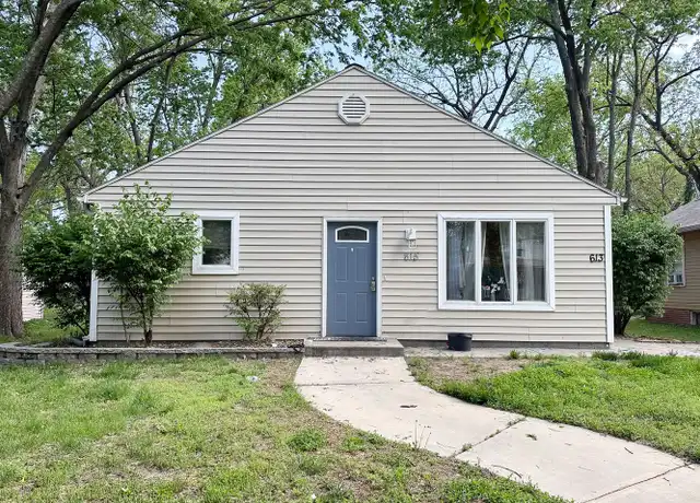 Property at 615 Moro St, Manhattan, KS, 66502, 4 beds, 2 baths, [object Object]