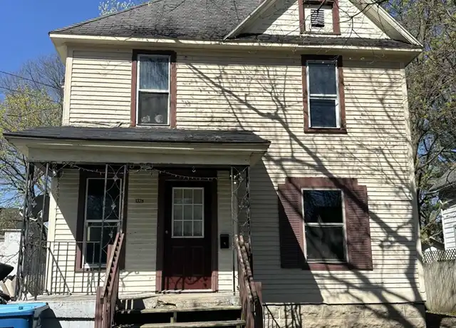 Property at 1328 James St, Kalamazoo, MI, 49001, 4 beds, 2.5 baths, [object Object]