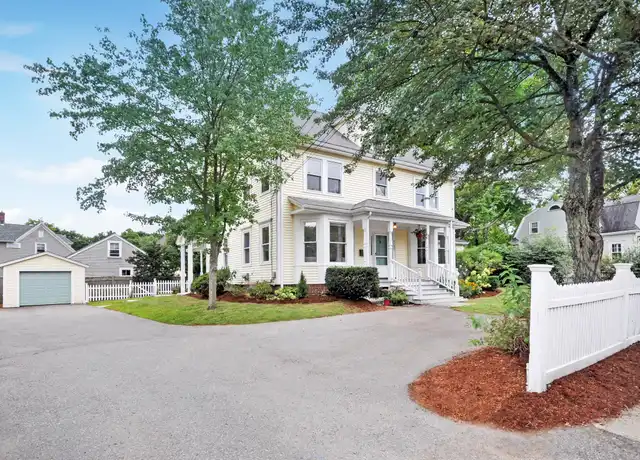 Property at 1295 Main St Unit 2, Concord, MA, 01742, 2 beds, 1 bath, [object Object]