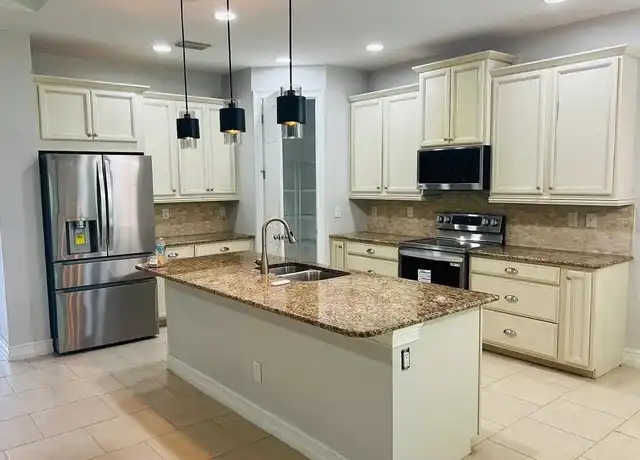Property at 14354 Tuscany Pointe Trl, Naples, FL, 34120, 3 beds, 2 baths, [object Object]