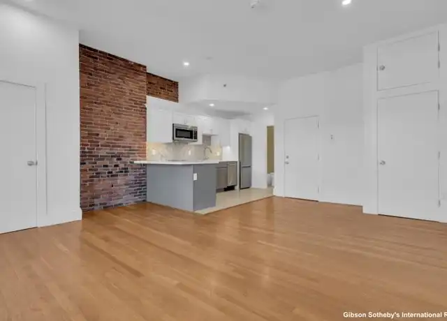 Property at 389 Beacon St, Boston, MA, 02116, 0 beds, 1 bath, [object Object]