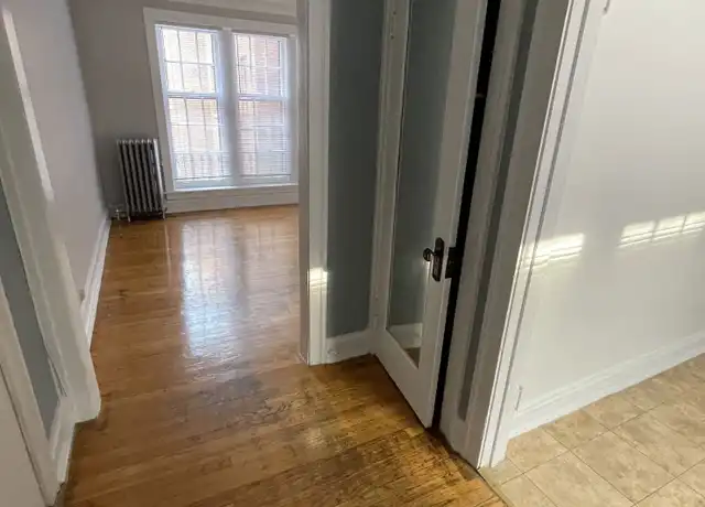 Property at 4031 W School St Unit 2A, Chicago, IL, 60641, 1 bed, 1 bath, [object Object]
