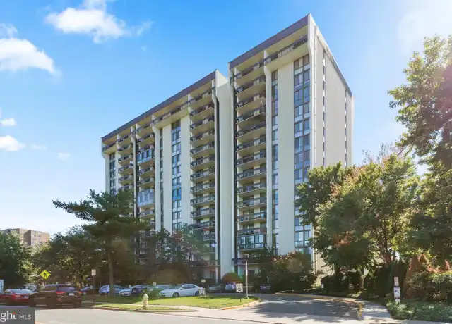 Property at 5300 Holmes Run Pkwy #712, Alexandria, VA, 22304, 1 bed, 1 bath, [object Object]