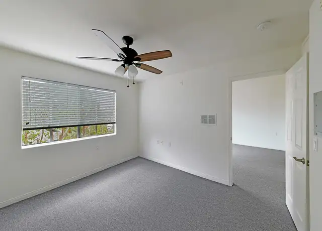 Photo of 3400 N Valley Dr, Manhattan Beach, CA 90266