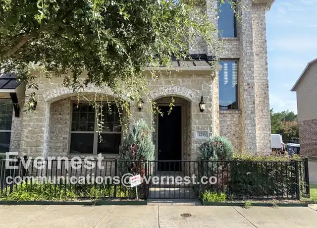 Property at 2233 Zenith Ave, Flower Mound, TX, 75028, 3 beds, 2.5 baths, [object Object]