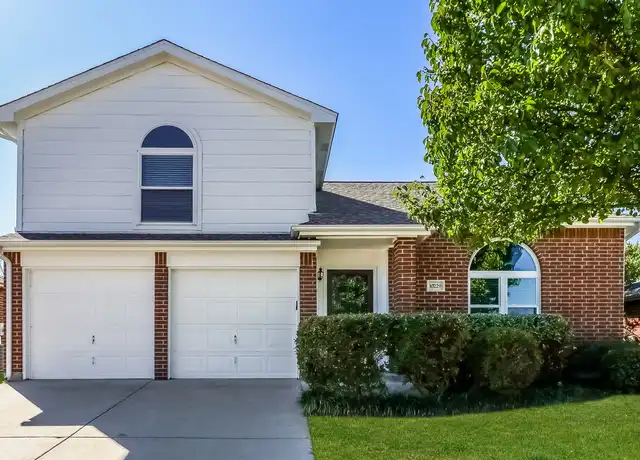 Property at 10229 Dawson Trl, Fort Worth, TX, 76108, 4 beds, 3 baths, [object Object]