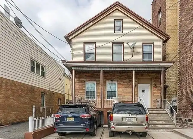 Property at 2015 Summit Ave Unit B1, Union City, NJ, 07087, 3 beds, 1 bath, [object Object]