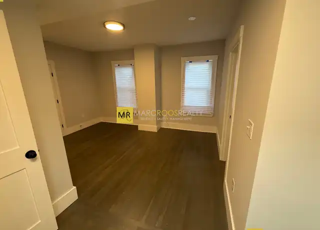 Property at 118 Marginal St Unit 3, East Boston, MA, 02128, 4 beds, 1 bath, [object Object]