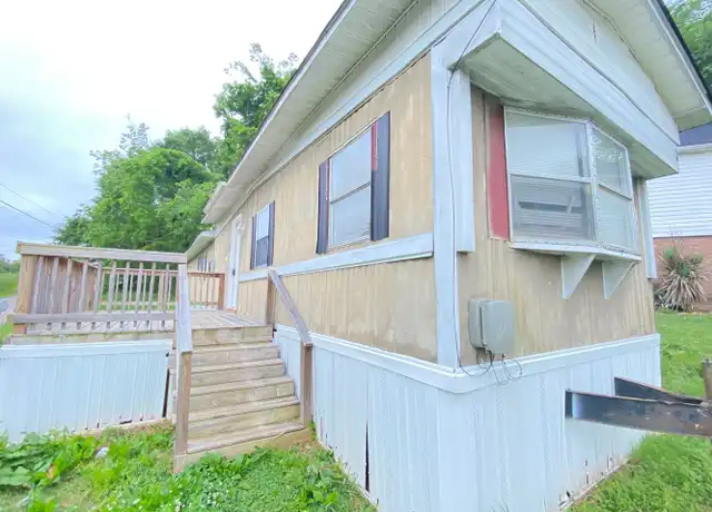 Property at 625 Oval St, Kannapolis, NC, 28081, 4 beds, 1 bath, [object Object]
