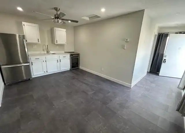 Property at 1222 E Roosevelt St, Phoenix, AZ, 85006, 2 beds, 1 bath, [object Object]