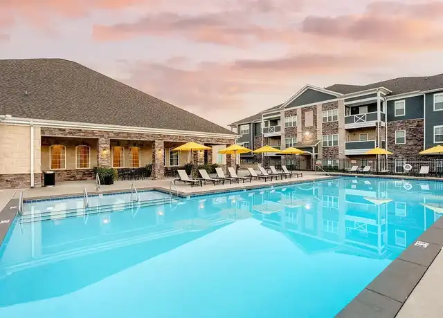Property at Pointe at Five Oaks - 200 Five Oaks Blvd, Lebanon, TN, 37087, 1-2 bed, 1-2 bath, [object Object]
