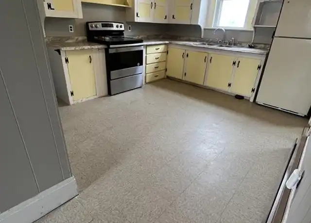 Property at 269 Main St Unit 2, Waterville, ME, 04901, 1 bed, 1 bath, [object Object]