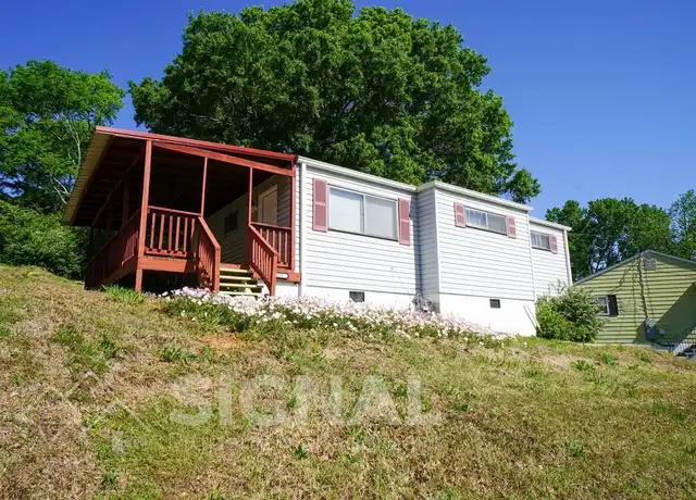 Property at 225 Pine St, Bessemer, AL, 35023, 3 beds, 1 bath, [object Object]