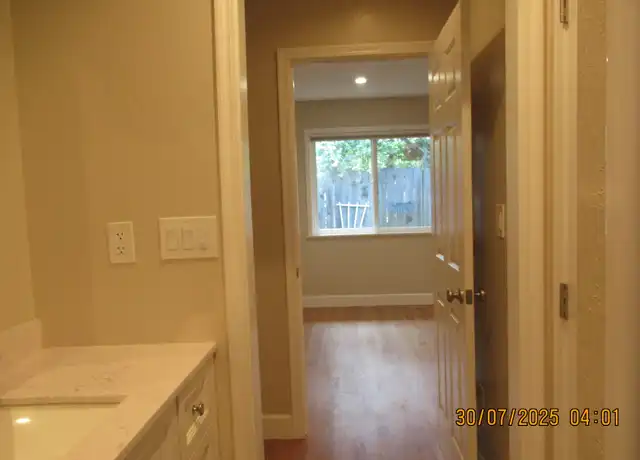 Property at 139 Carson Ave, Auburn, CA, 95603, 1 bed, 1 bath, [object Object]