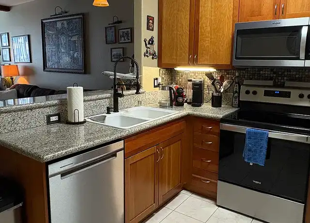 Property at 330 J St #311, San Diego, CA, 92101, 2 beds, 1.5 baths, [object Object]