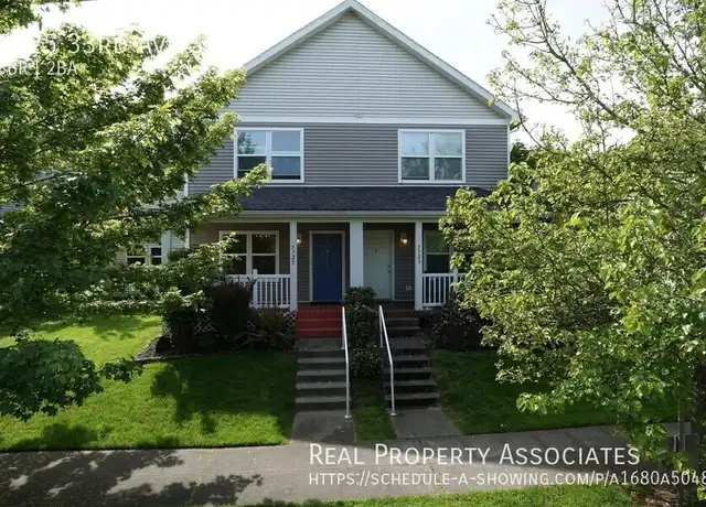 Property at 5725 33rd Ave S, Seattle, WA, 98118, 3 beds, 1.5 baths, [object Object]