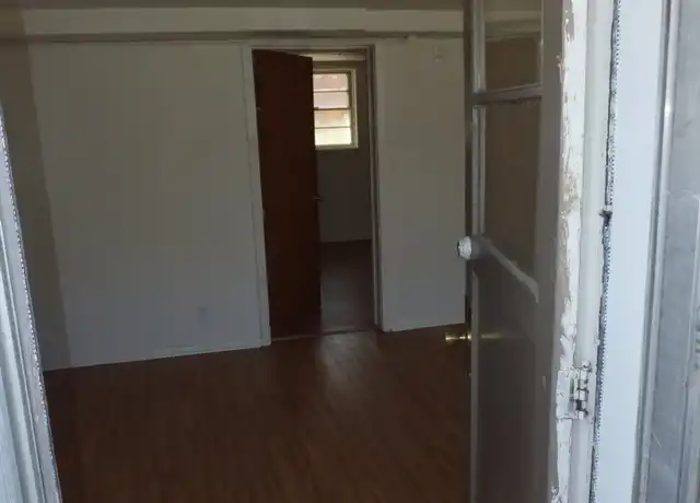 Property at 216 Liberty St Unit C, Rock Springs, WY, 82901, 1 bed, 1 bath, [object Object]