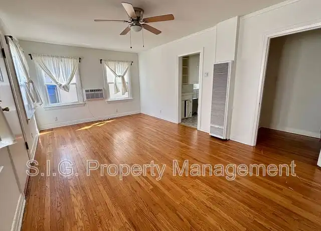 Property at 2813 Rowena Ave, Los Angeles, CA, 90039, 1 bed, 1 bath, [object Object]