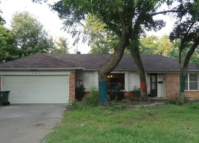 Property at 1405 Robin Ln, Arlington, TX, 76010, 3 beds, 2 baths, [object Object]