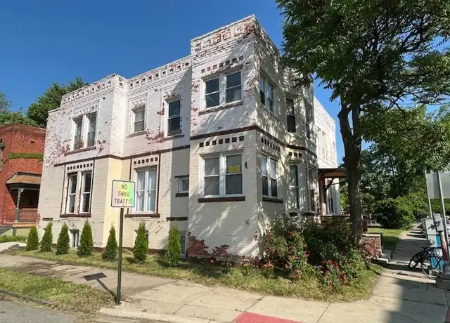 Property at 4207 4th St Unit 3, Detroit, MI, 48201, 2 beds, 2 baths, [object Object]