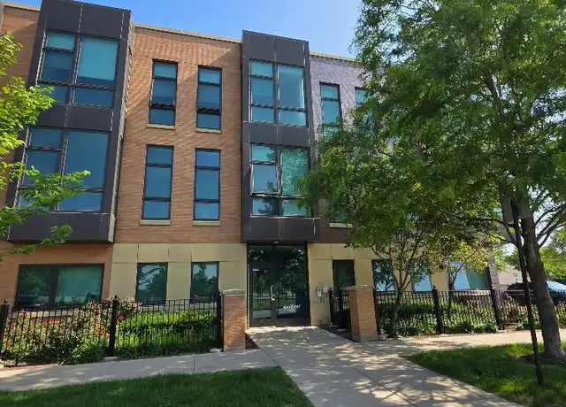 Property at 4 W 37th St Unit 303, Chicago, IL, 60609, 3 beds, 2 baths, [object Object]