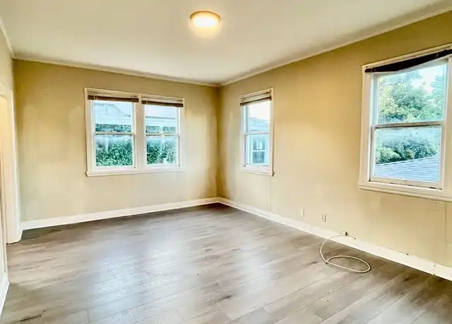 Property at 3201 Beaumont Ave Unit 27, Oakland, CA, 94602, 1 bed, 1 bath, [object Object]