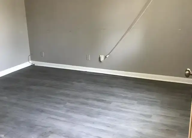 Property at 3618 Taylor Blvd Unit 2, Louisville, KY, 40215, 1 bed, 1 bath, [object Object]