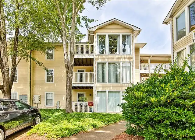 Property at 1102 Augusta Dr SE, Marietta, GA, 30067, 2 beds, 1 bath, [object Object]
